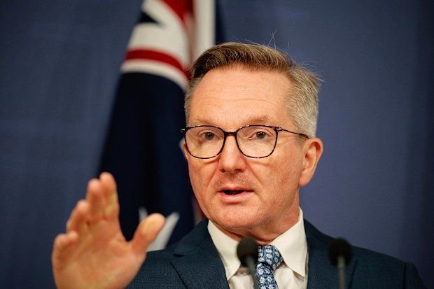 Australia Faces Fuel Price Surge and Growing Shortages Amid Global Oil Disruptions