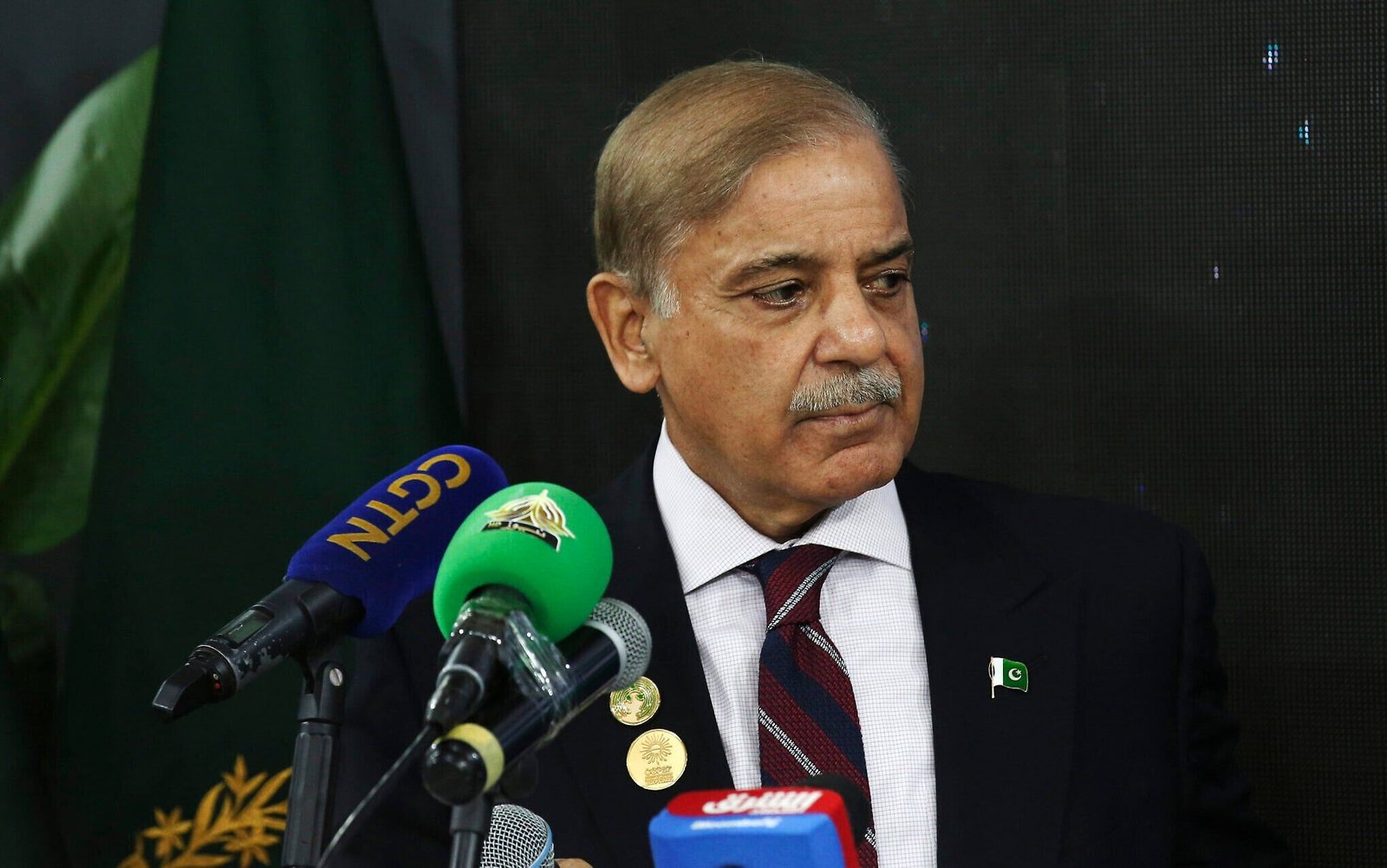 Pakistan Steps In as Mediator in Iran Crisis Amid Fragile Talks